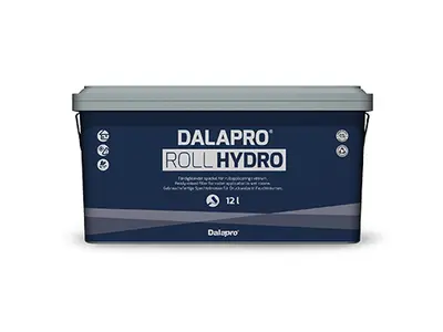 Dalapro Roll Hydro - blått rullspackel för våtrum som ger en hård och vattenavvisande yta.