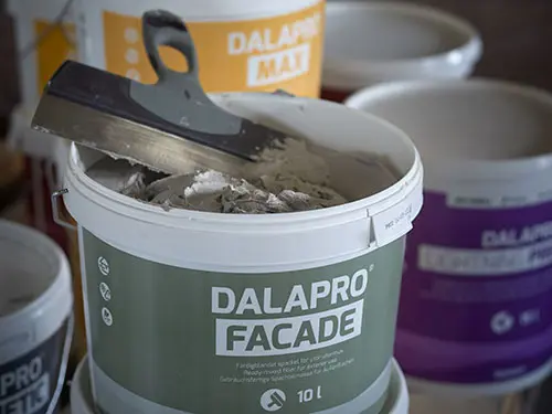 Dalapro Facade - utomhusspackel i för mindre lagningar