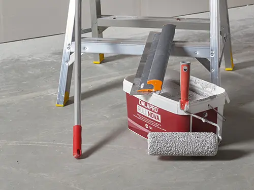 Speed Max Roller – Speed Max Roller är en svart roller med bygel för spackelarbete