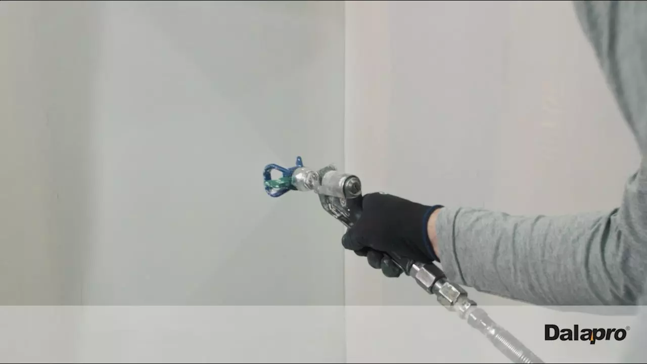 Dalapro Base-Coat - Vitt sprutspackel för en extra slittålig yta (SE) thumbnail